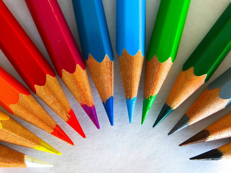 Crayons de couleur Crayons de couleur -Expressions couleurs